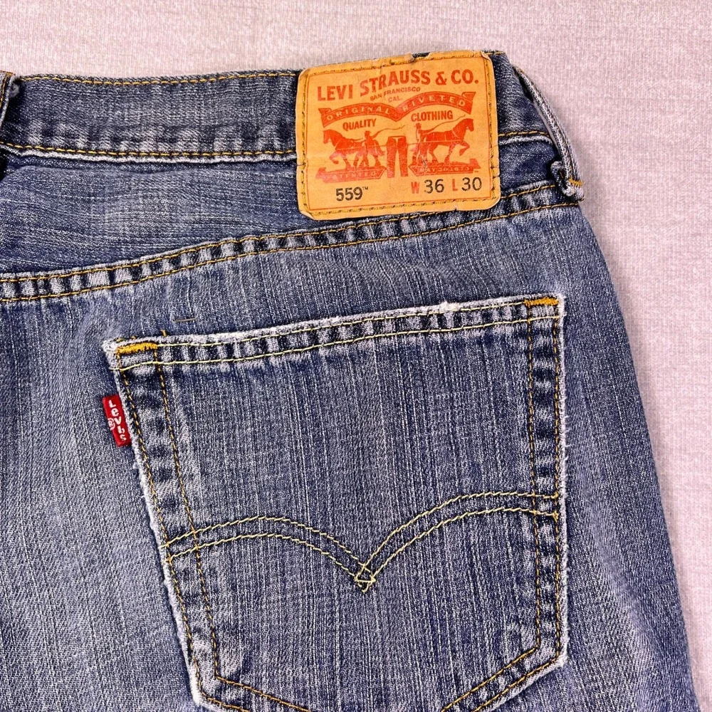 Levi's 559 Relaxed Straight Mid Rise Denim Jeans Mens 36x30 Blue Cotton